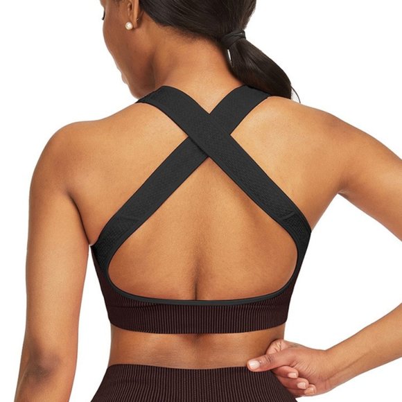 Fuchsia & Black Crisscross Sports Bra - Picture 1 of 4